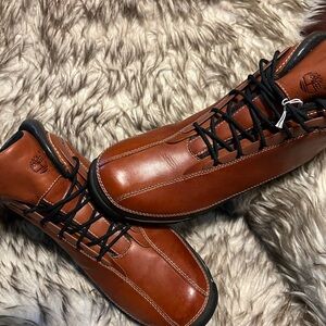 Timberland Men’s Brown Leather Lace-Up Boots with Black Laces Sz 13 M